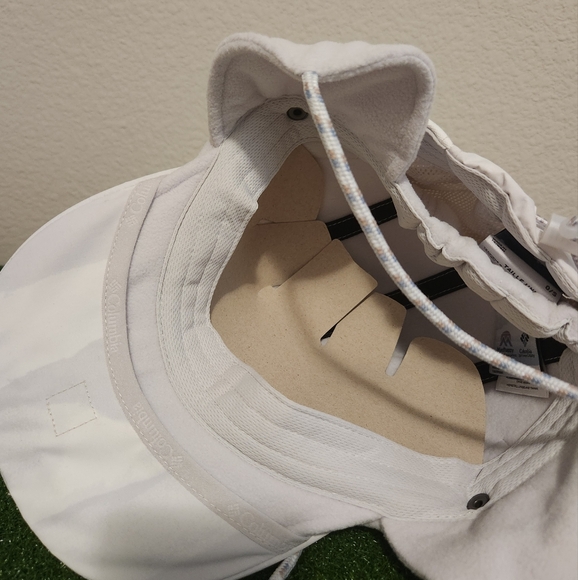 Madhappy Gray & White Columbia Edition Bugaboo Interchange Cap NWT Men’s O/S - Picture 9 of 9